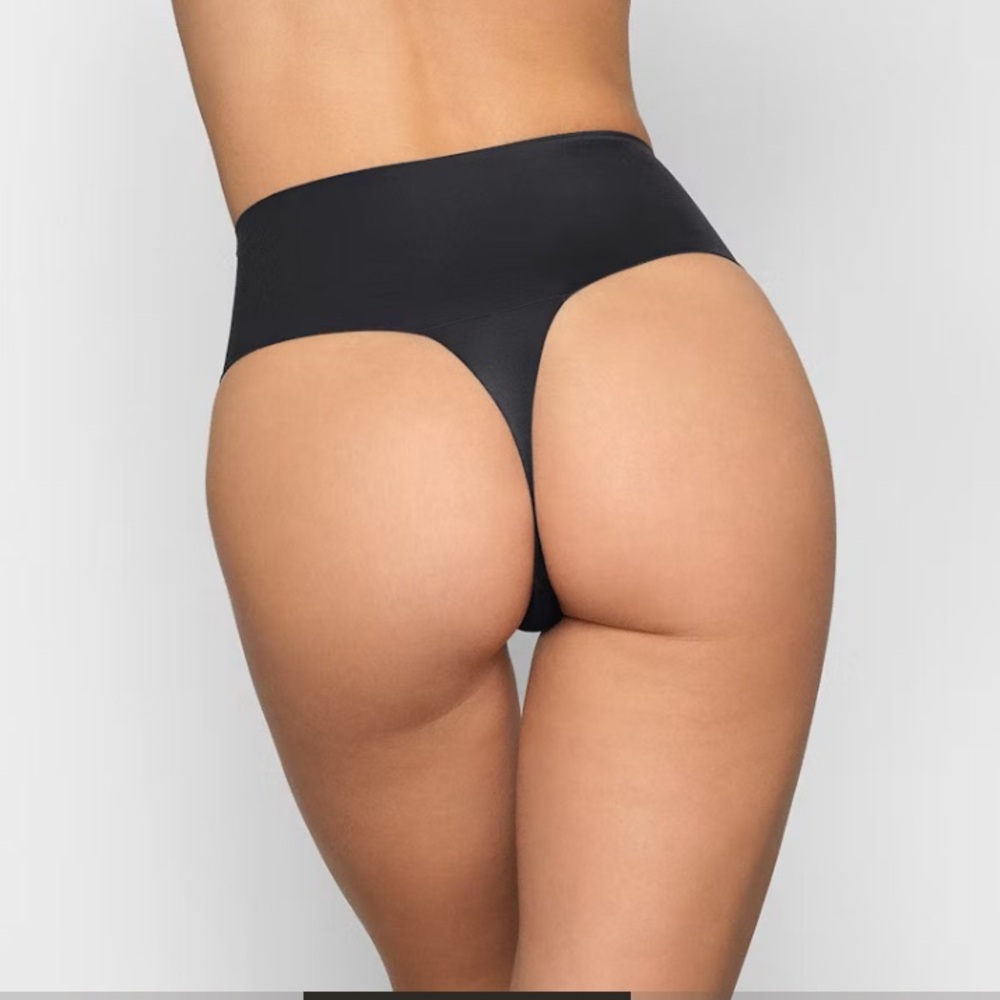 SKIMS Black High Waisted Thong Shapewear S/M